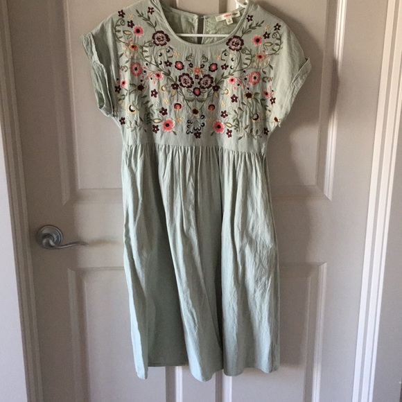 orange creek Dresses & Skirts - Modest Orange Creek Embroidered Sage Dress